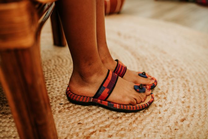 purple kente woven sandal with toa for women